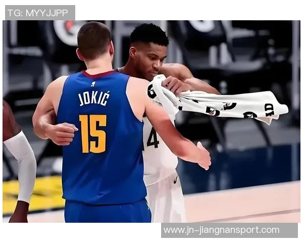 约基奇创纪录第26次拿下35分15板5助超越字母哥成为近50年最佳表现 约基奇创纪录第26次拿下35分15板5助超越字母哥成为近50年最佳表现