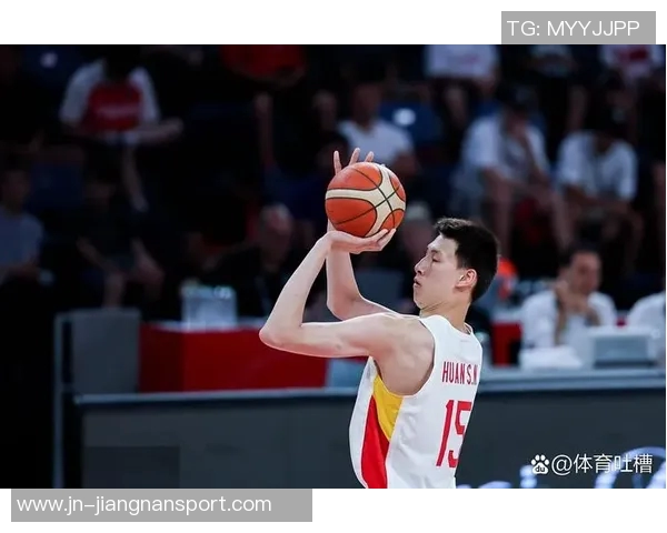 媒体人分析新入选球员和年轻球员进男篮12人名单机会渺茫